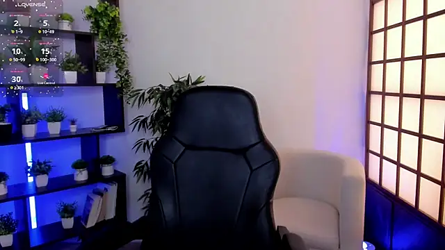 KristineBeauty online show from April 24, 2026, 8:39 am