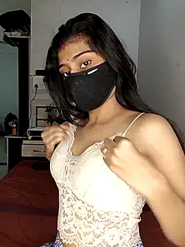 Love-N online show from November 16, 2025, 5:29 pm