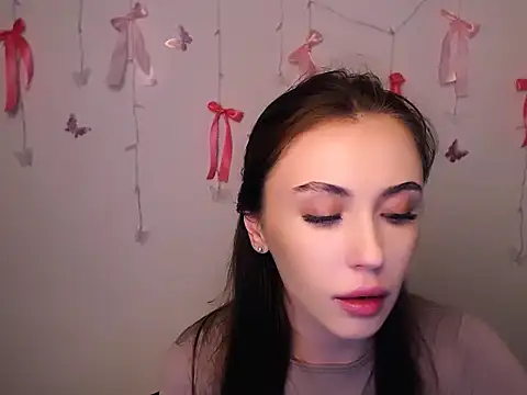Snapshot of Nikonara_Love chatting on July 25, 2026, 5:43 pm Nikonara Love online show from July 25, 2026, 5:43 pm