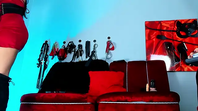 KaramStone online show from October 30, 2025, 11:44 am