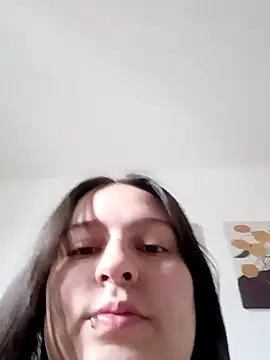 ary-cooper online show from November 4, 2025, 7:02 pm