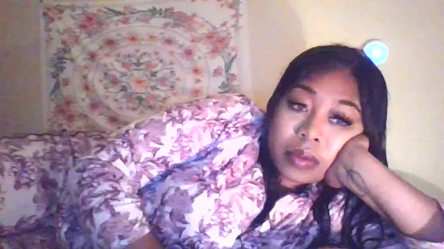 angeliquebelcali online show from October 16, 2025, 11:39 pm