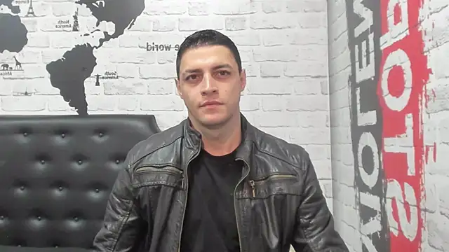 Frank Millers online show from January 10, 2026, 1:13 pm