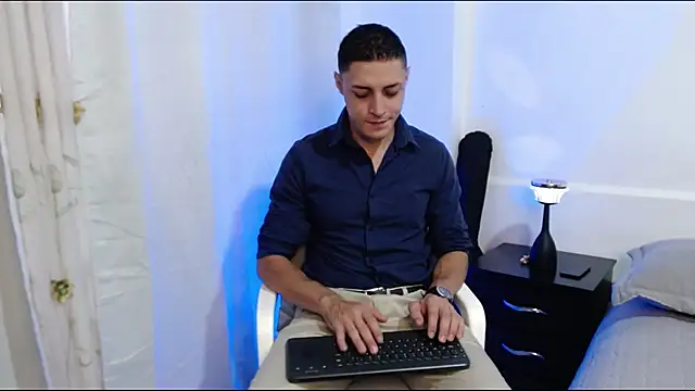 Frank Millers online show from June 18, 2026, 10:36 pm