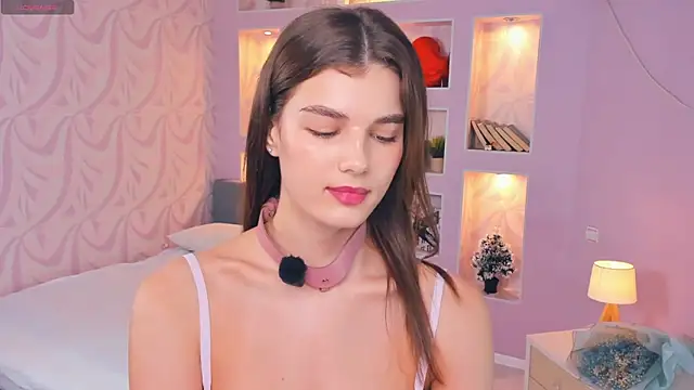 FloraDobb online show from April 5, 2026, 7:05 am