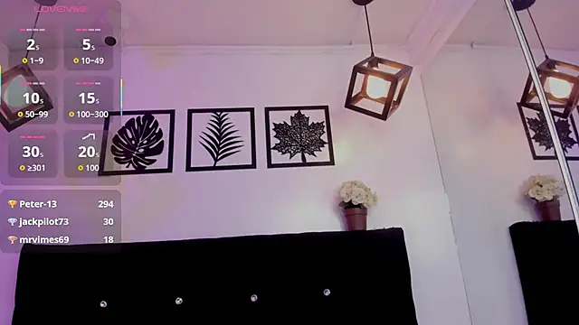 Snapshot of Belinda_Braund chatting on December 4, 2025, 11:41 am Belinda Braund online show from December 4, 2025, 11:41 am