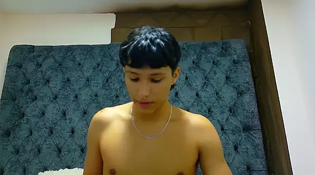 Snapshot of MarckPassion chatting on March 20, 2025, 1:15 pm MarckPassion online show from March 20, 2025, 1:15 pm