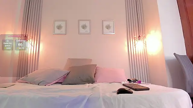 redvelvet  7 online show from February 5, 2025, 7:31 pm