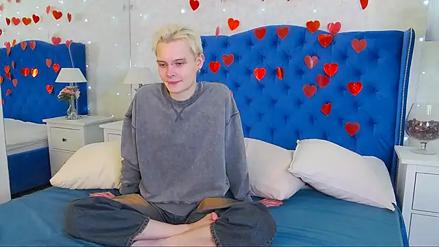 DemianEnglen online show from February 13, 2025, 8:55 pm