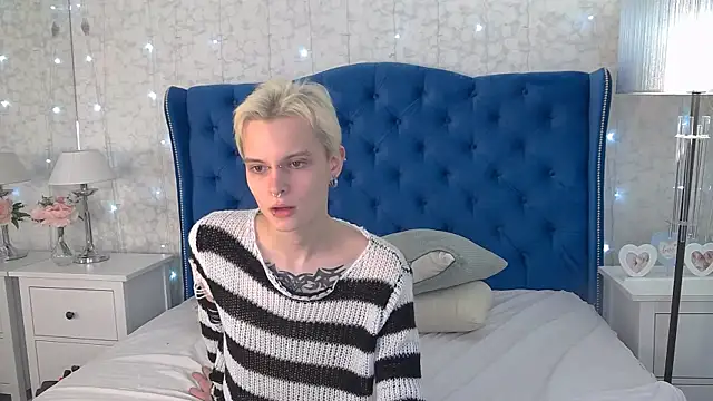 DemianEnglen online show from February 28, 2025, 8:50 pm