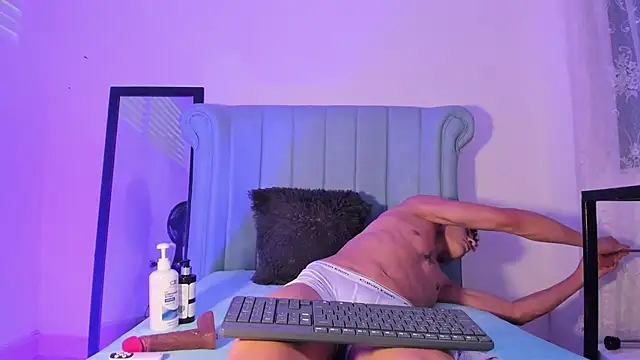 Jean Miller20 online show from February 19, 2026, 9:33 pm