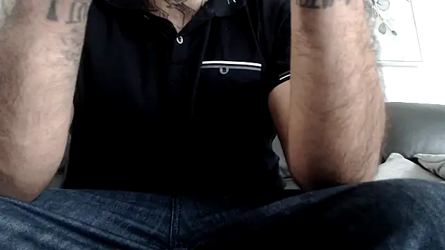 Snapshot of Str8_Soldier chatting on February 17, 2025, 4:37 pm Str8 Soldier online show from February 17, 2025, 4:37 pm