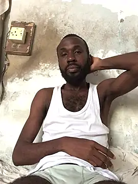 Snapshot of onewinnertee chatting on March 11, 2026, 1:39 pm onewinnertee online show from March 11, 2026, 1:39 pm