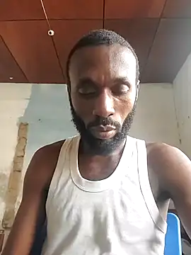 Snapshot of onewinnertee chatting on April 15, 2026, 1:29 pm onewinnertee online show from April 15, 2026, 1:29 pm