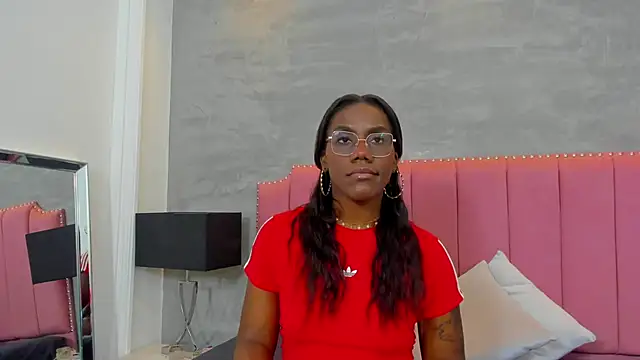 Snapshot of Alaia_Colins chatting on November 26, 2025, 3:07 am Alaia Colins online show from November 26, 2025, 3:07 am