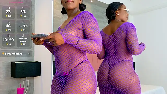 Alaia Colins online show from March 4, 2026, 1:00 am