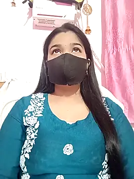 Simran-001 online show from December 3, 2025, 11:52 am