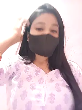 Snapshot of Simran-001 chatting on February 28, 2026, 9:43 am Simran-001 online show from February 28, 2026, 9:43 am