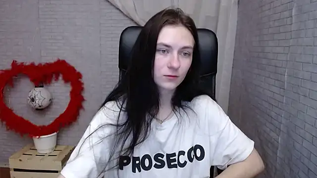 AmandaJi  online show from March 6, 2025, 7:36 am