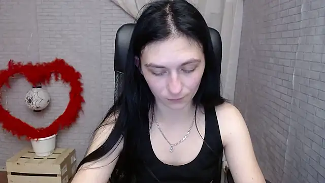 AmandaJi  online show from March 18, 2025, 10:25 am