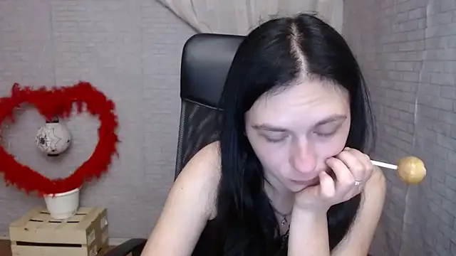 AmandaJi  online show from March 20, 2025, 11:05 am