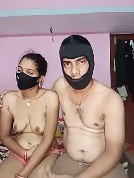 Snapshot of USHA_BHABHI chatting on June 7, 2026, 11:08 pm USHA BHABHI online show from June 7, 2026, 11:08 pm