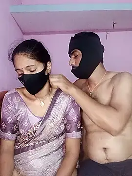 Snapshot of USHA_BHABHI chatting on June 27, 2026, 10:59 pm USHA BHABHI online show from June 27, 2026, 10:59 pm