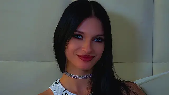 Snapshot of BeverlyMost chatting on July 20, 2026, 10:39 am BeverlyMost online show from July 20, 2026, 10:39 am