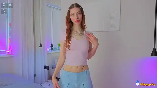 Snapshot of HappyVivy chatting on October 1, 2025, 12:33 pm HappyVivy online show from October 1, 2025, 12:33 pm