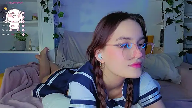 Snapshot of tempt_for_you chatting on February 4, 2026, 9:20 pm tempt for you online show from February 4, 2026, 9:20 pm