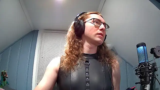 Snapshot of awe-manda chatting on January 24, 2025, 2:07 am awe-manda online show from January 24, 2025, 2:07 am