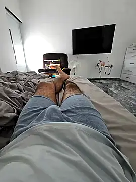 Snapshot of j0nathan00 chatting on February 7, 2025, 5:18 pm j0nathan00 online show from February 7, 2025, 5:18 pm