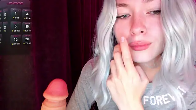 Snapshot of Ohmy_Nora_ chatting on September 13, 2025, 1:27 am Ohmy Nora  online show from September 13, 2025, 1:27 am