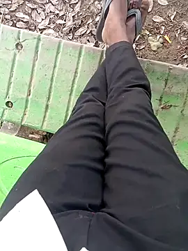 Snapshot of Sexy_hasina201 chatting on March 1, 2025, 11:06 am Sexy hasina201 online show from March 1, 2025, 11:06 am