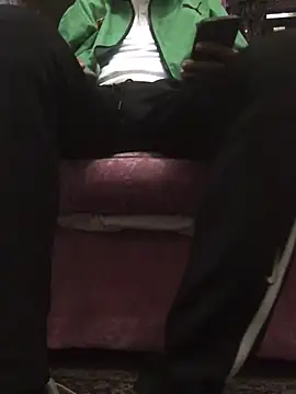 Snapshot of aebaleek2505 chatting on February 23, 2025, 1:32 pm aebaleek2505 online show from February 23, 2025, 1:32 pm