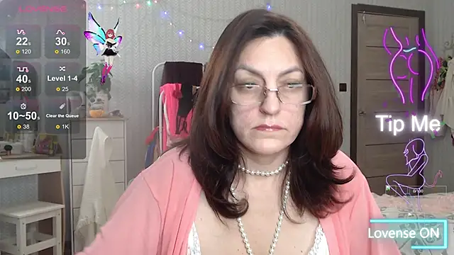 Snapshot of Soffya_Soy chatting on November 8, 2025, 1:33 pm Soffya Soy online show from November 8, 2025, 1:33 pm