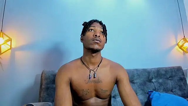 xxxhotbbc online show from March 11, 2025, 12:17 pm