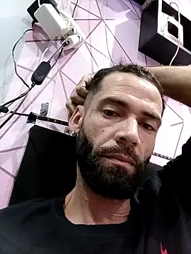 Snapshot of Bradoddock chatting on September 13, 2025, 4:40 pm Bradoddock online show from September 13, 2025, 4:40 pm