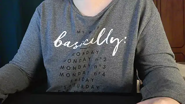 bunnyfox420 online show from December 19, 2025, 6:04 pm