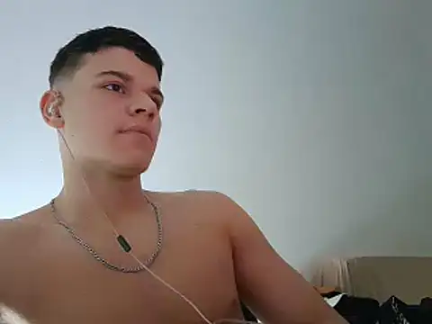 Snapshot of vitorsafado19 chatting on January 26, 2025, 3:27 am vitorsafado19 online show from January 26, 2025, 3:27 am