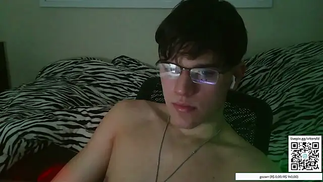 vitorsafado19 online show from October 11, 2025, 5:17 am