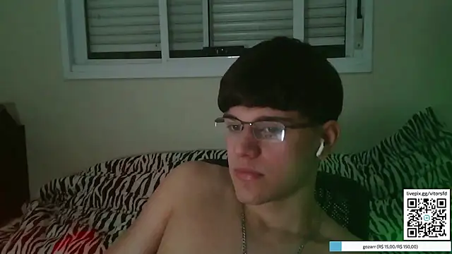 vitorsafado19 online show from October 19, 2025, 5:08 am