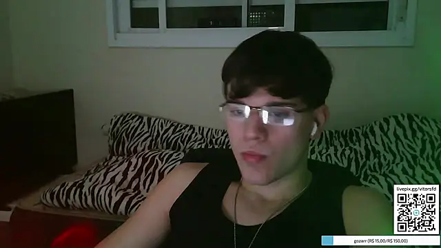 vitorsafado19 online show from October 20, 2025, 2:56 am