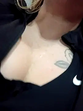 barbieinbondage7 online show from April 25, 2026, 5:43 pm