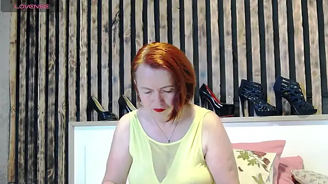 Alis Lovi online show from June 5, 2026, 9:37 am