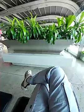 Extrembox5 online show from February 6, 2025, 8:50 am