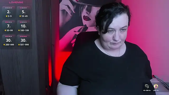 QueenOfHaze online show from June 10, 2026, 9:03 pm