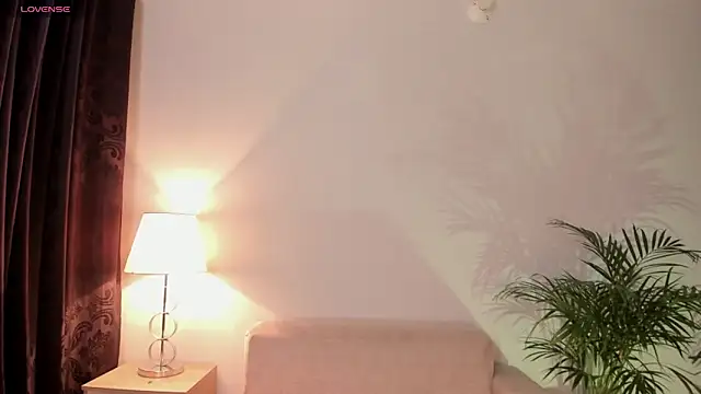 Snapshot of Hannah_Jonhson chatting on February 5, 2026, 3:33 am Hannah Jonhson online show from February 5, 2026, 3:33 am