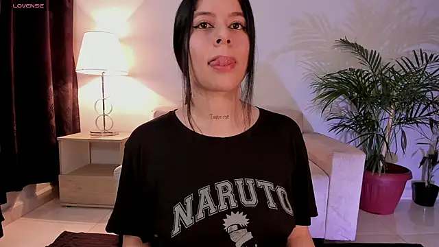 Snapshot of Hannah_Jonhson chatting on February 11, 2026, 12:15 am Hannah Jonhson online show from February 11, 2026, 12:15 am