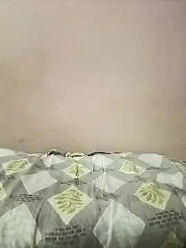 Snapshot of randit7 chatting on February 12, 2025, 2:14 am randit7 online show from February 12, 2025, 2:14 am